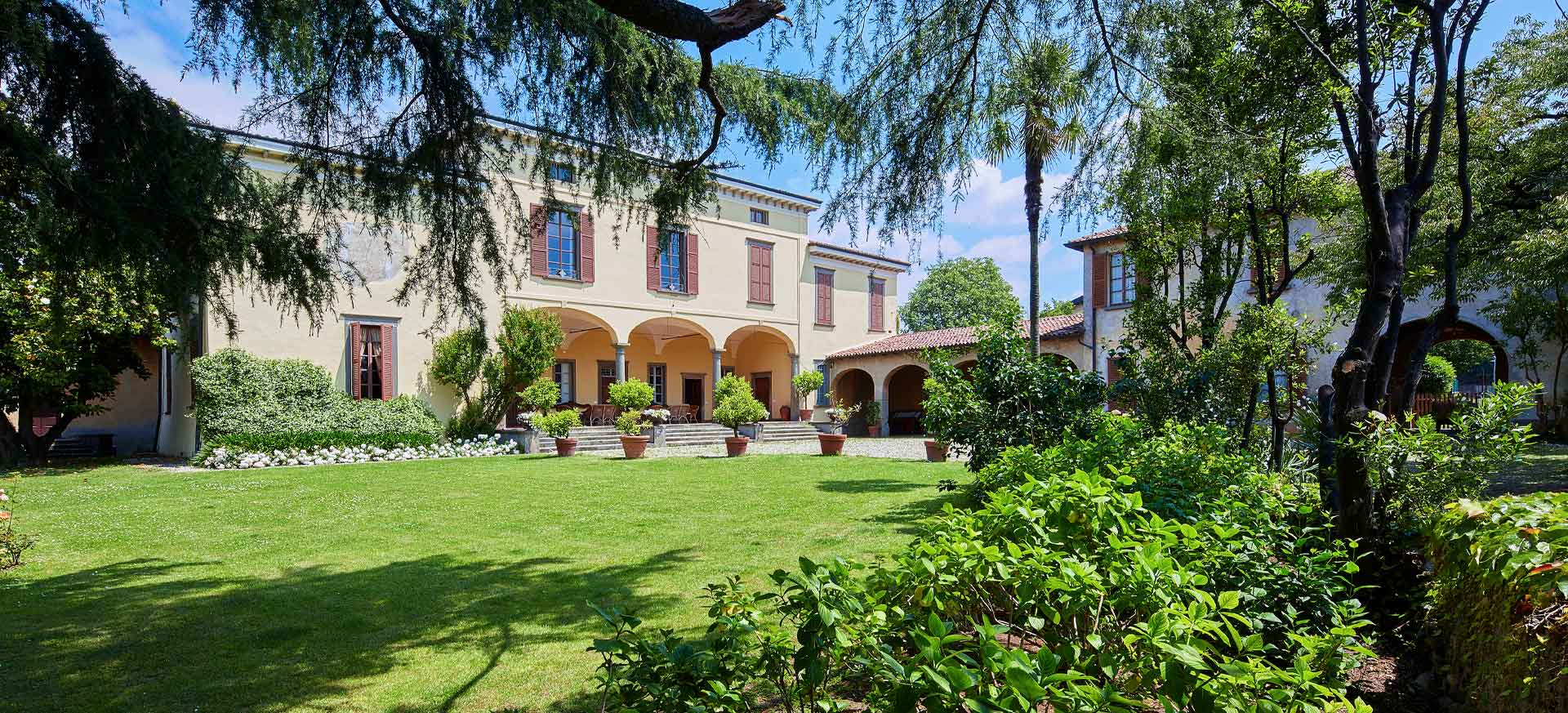 Luxury historic villa Erbusco - Lake Garda